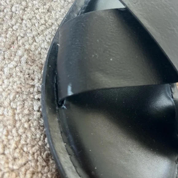 Universal Thread Black Criss Cross Sandals - Picture 2 of 4